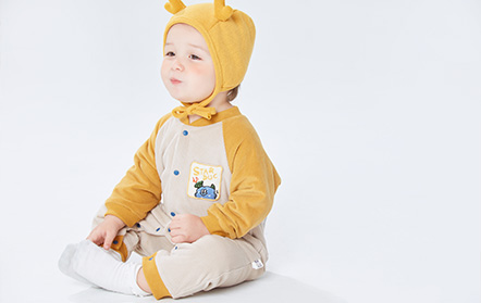 婴幼儿爬服