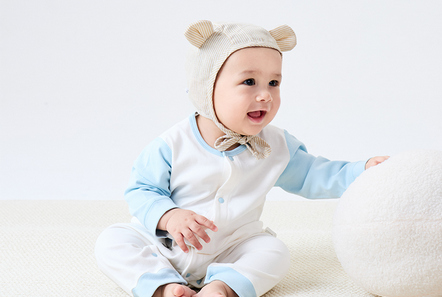 婴幼儿爬服